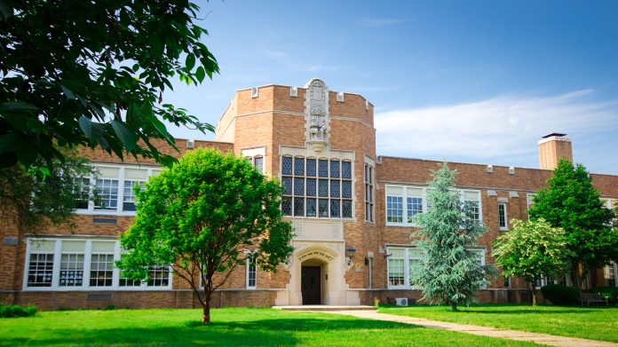 Top 10 university in India