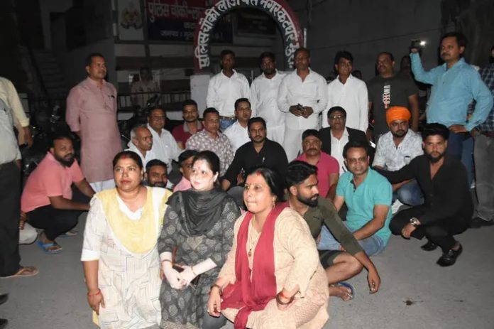 BHAJPA LEADERS ON PROTEST BHAJPA LEADERS ON PROTEST