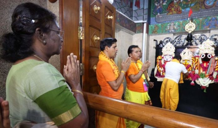 misbehavior with President Draupadi Murmu in Jagannath Temple