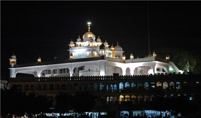 Sri Keshgarh Sahib Sri Keshgarh Sahib, तख्त श्री केशगढ़ साहिब