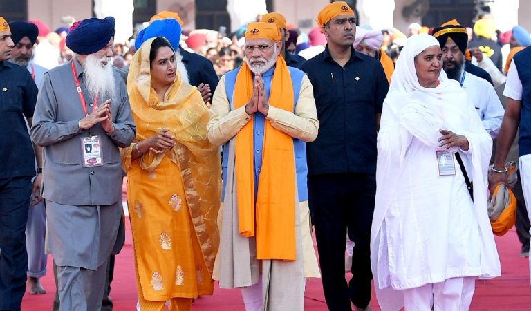 अपने 10 सालों में सिखों के लिए पीएम मोदी ने क्या किया है ? यहां जानिए हर सवाल के जवाब