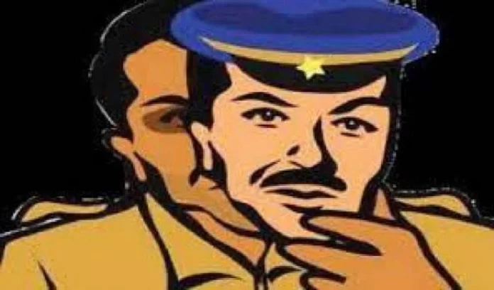 Fake policemen looted Rs 2 crore from businessman