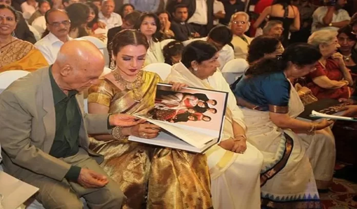 When this soldier became a musician, his voice worked such magic that Rekha became a superstar When this soldier became a musician, his voice worked such magic that Rekha became a superstar