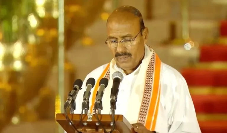 कौन है 8वीं बार सांसद चुने गए डॉ. वीरेंद्र खटीक, कभी पंचर बनाया तो कभी की गाड़ियों की रिपेरिंग