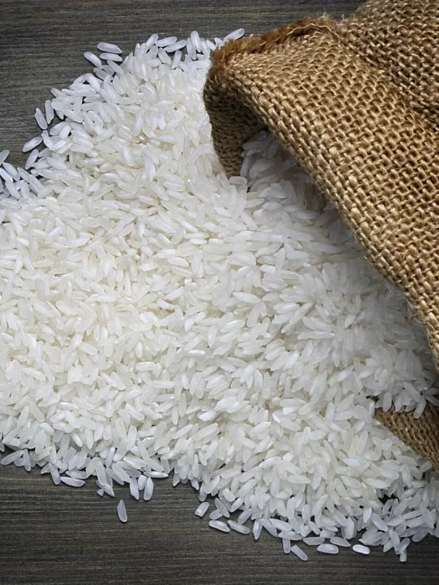 आप भी रात में खाते हैं द‍िन का बचा चावल? बीमारी को दे रहे बुलावा