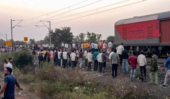 Jalgaon Train Accident