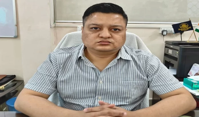 Who is Ayodhya DM UP News