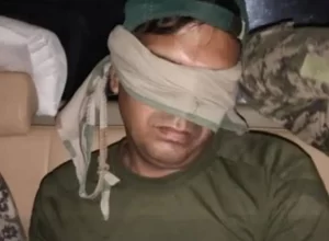 BSF Caught Pakistani Rangers