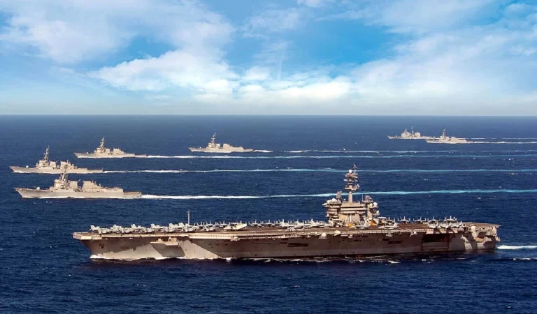 10 Most Powerful Navies: दुनिया की 10 सबसे दमदार नौसेनाओं में भारत का शानदार प्रदर्शन...