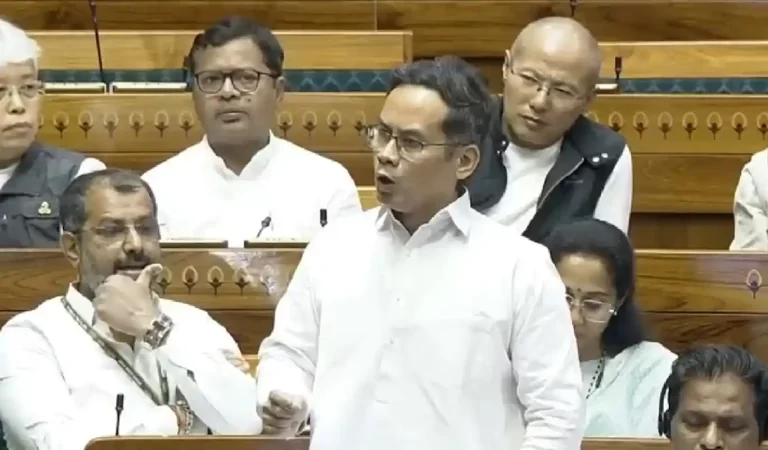 Operation Sindoor पर गरमाई बहस: Rajnath Singh के बचाव में कांग्रेस के सवाल, क्या सरका...