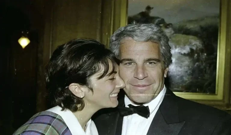 Who is Jeffrey Epstein: एक साधारण से अय्याश अरबपति बनने की कहानी, जिनके काले राज अब त...