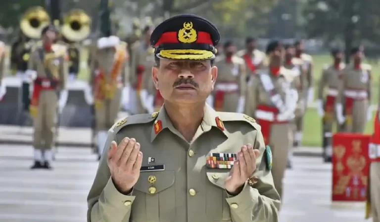 India vs Pakistan: “अगर हम डूबे, तो आधी दुनिया को साथ ले डूबेंगे” – अमेरिका से पाकिस्...