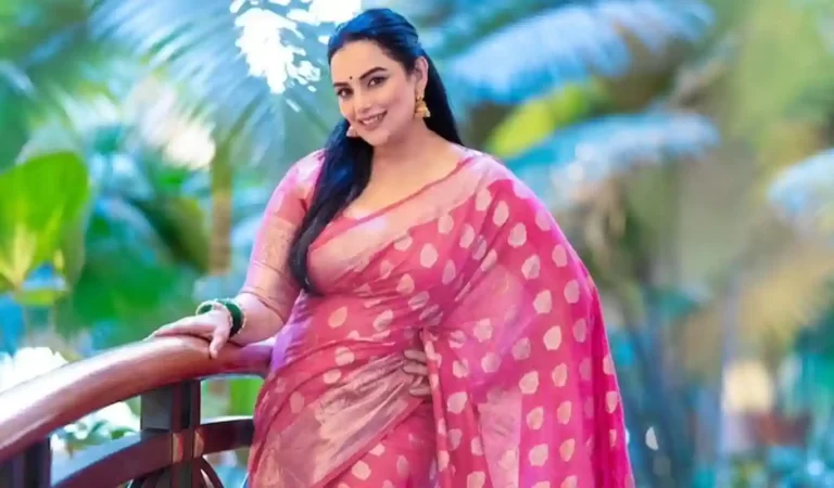 Swetha Menon FIR Case: Shah Rukh Khan की ‘अशोका’ की हीरोइन श्वेता मेनन अश...
