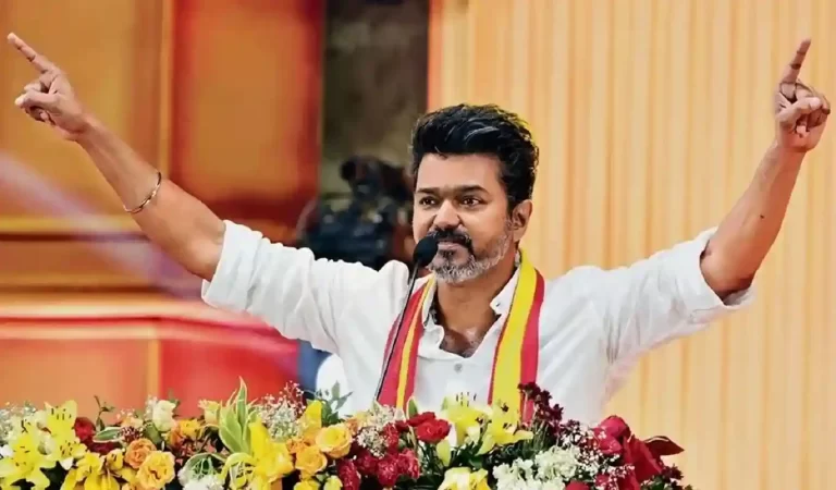 Thalapathy Vijay Net Worth: एक्टर विजय की रैली में बिछीं लाशें, जानिए कितनी दौलत और क...