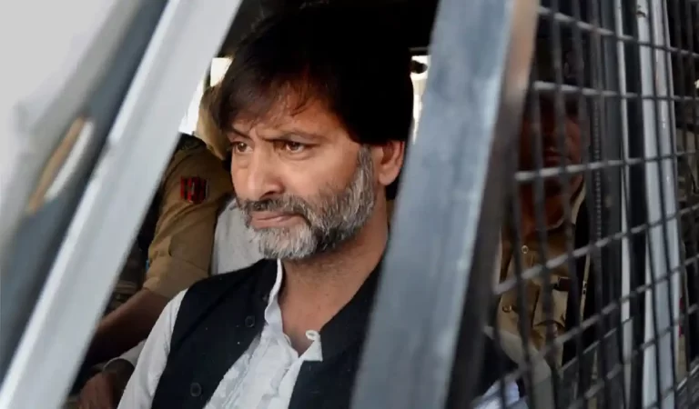Yasin Malik का हलफनामा: कश्मीरी पंडितों की हत्या के आरोपों को बताया बेबुनियाद, खुदकुश...