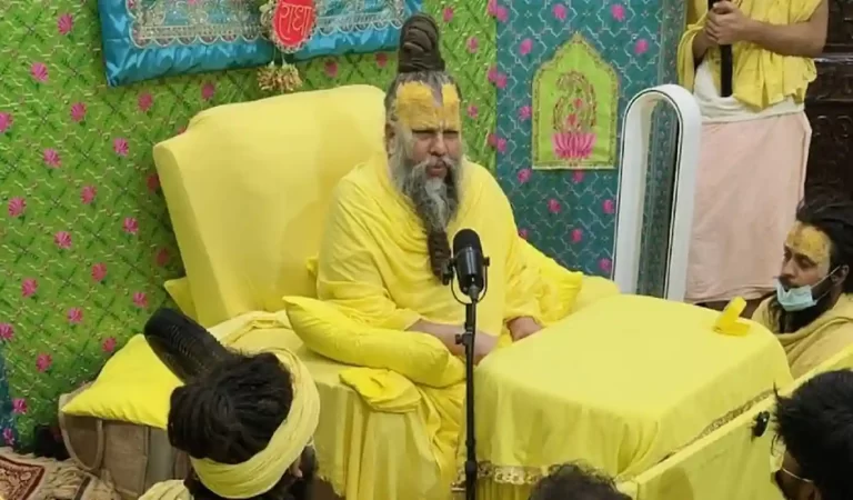 Premanand Maharaj: राधा रानी को ‘मां’ कहना गलत नहीं, भाव ही है सबसे बड़ा…प्रेमा...