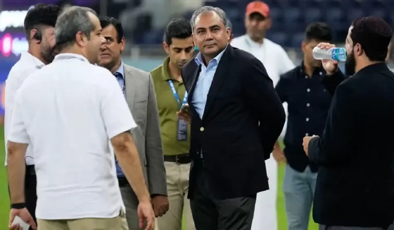 Asia Cup 2025 Trophy: भारत बना चैंपियन लेकिन ट्रॉफी अब भी पाकिस्तान के पास, मोहसिन नक...