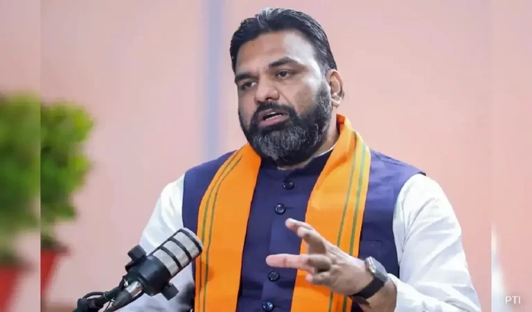 Samrat Chaudhary पर उठा सियासी तूफान, हत्या केस से फर्जी डिग्री तक आरोपों की भरमार