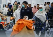 Indonesia mosque blast: जकार्ता में 17 साल के लड़के ने बनाई घर पर बम और उड़ा दी मस्जिद, इंटरनेट से ली हिंसा की प्रेरणा Indonesia mosque blast