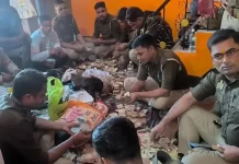 Pratapgarh Drug Smuggling: प्रतापगढ़ में ड्रग माफिया पर यूपी पुलिस का बड़ा वार, नोट गिनने में लगे 22 घंटे — 3 करोड़ की बरामदगी से हड़कंप Pratapgarh Drug Smuggling
