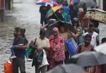 Ditwah Cyclone India: श्रीलंका में तूफान दितवाह का कहर! इमरजेंसी लागू, 132 मौतें, 176 लोग लापता Ditwah Cyclone India